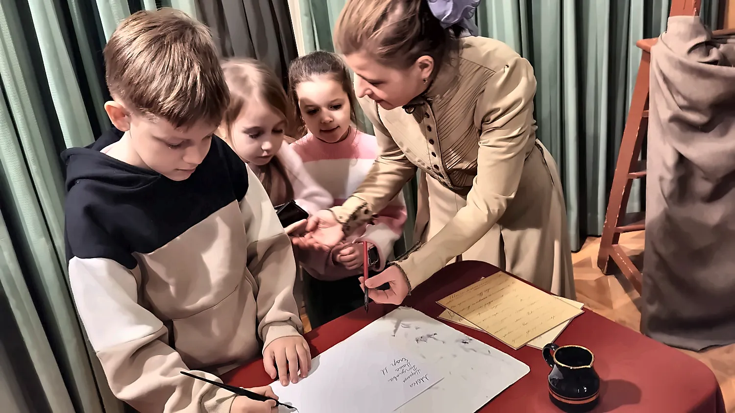 Интерактивная экскурсия в Музее Л. Н.Толстого на Пятницкой. Прощание с букварём — экскурсия для школьников в Москве
